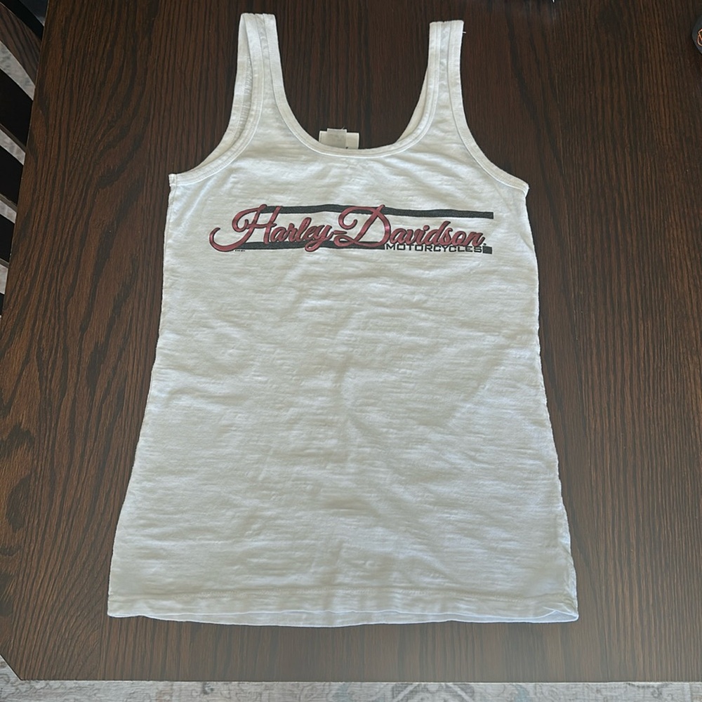 HD white tank from Big Barn Des Moines